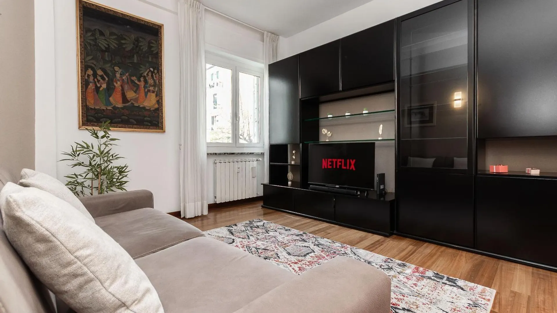 Apartment Nest Of Elegance - 5 Minuti Dalla Stazione - La Spezia Italy