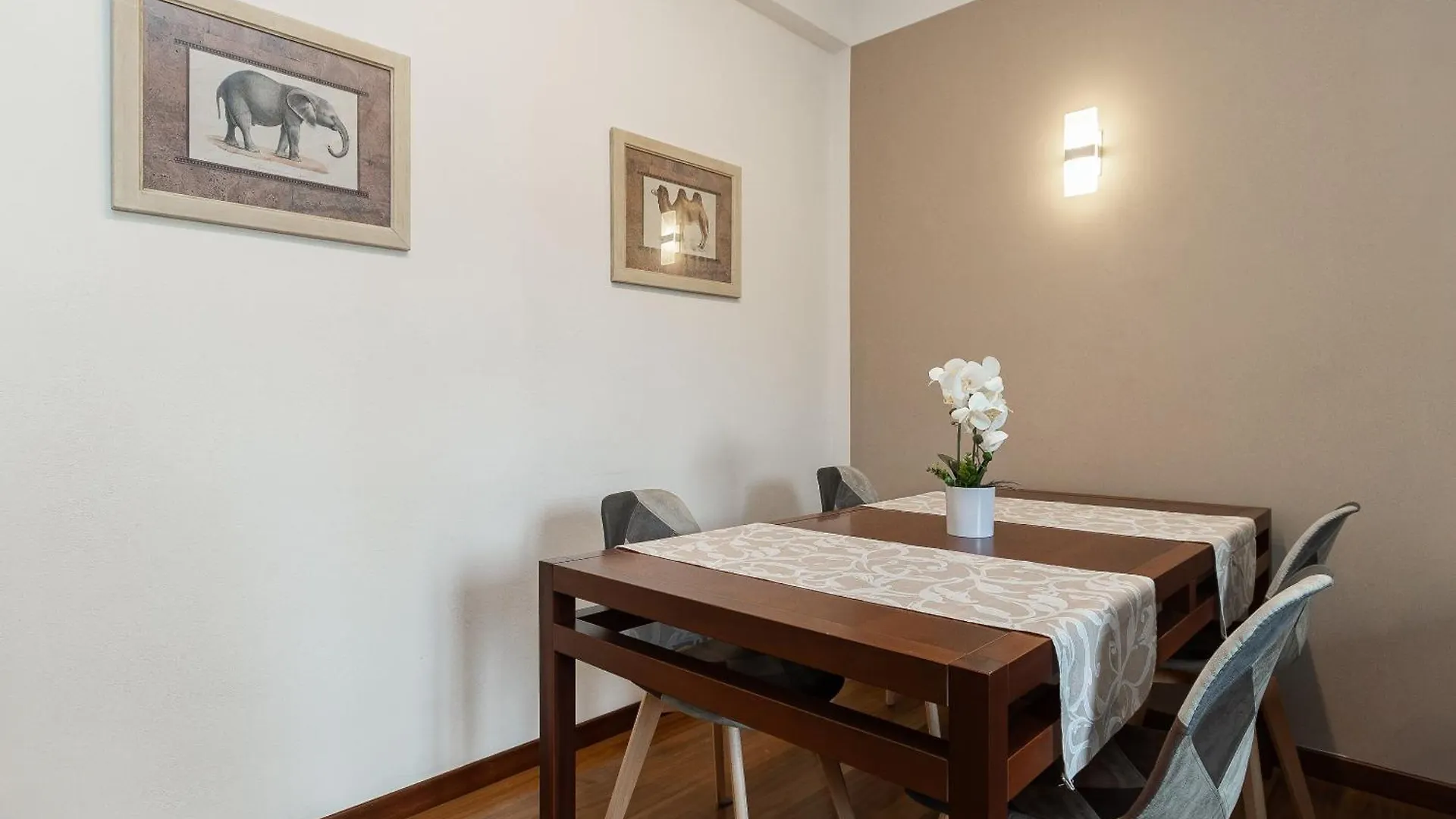 Apartment Nest Of Elegance - 5 Minuti Dalla Stazione - La Spezia Italy
